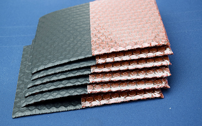 復(fù)合導(dǎo)電汽泡袋 復(fù)合導(dǎo)電汽泡袋